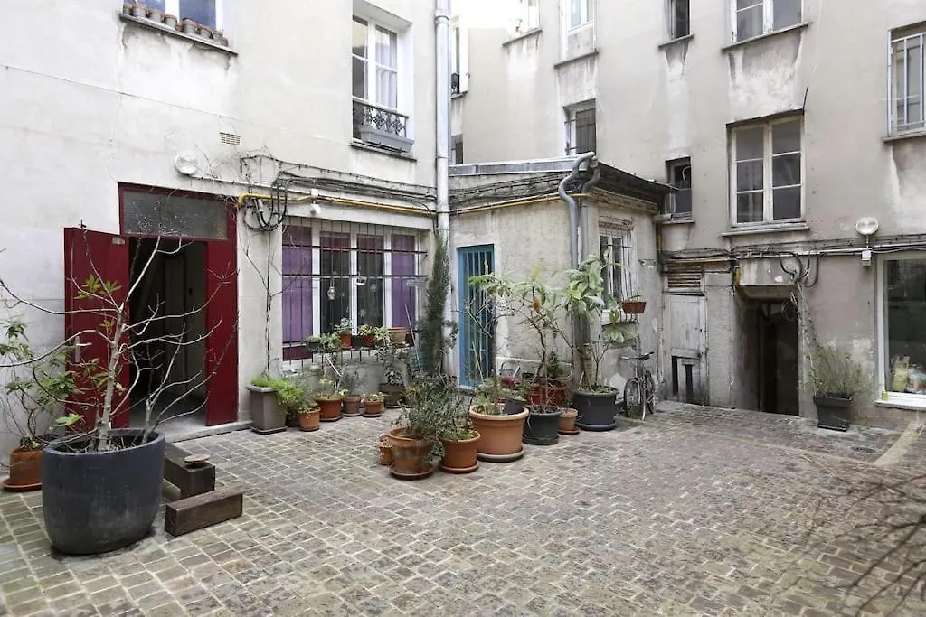 T1 Calme Cosy Proche Montmartre Apartamento *
