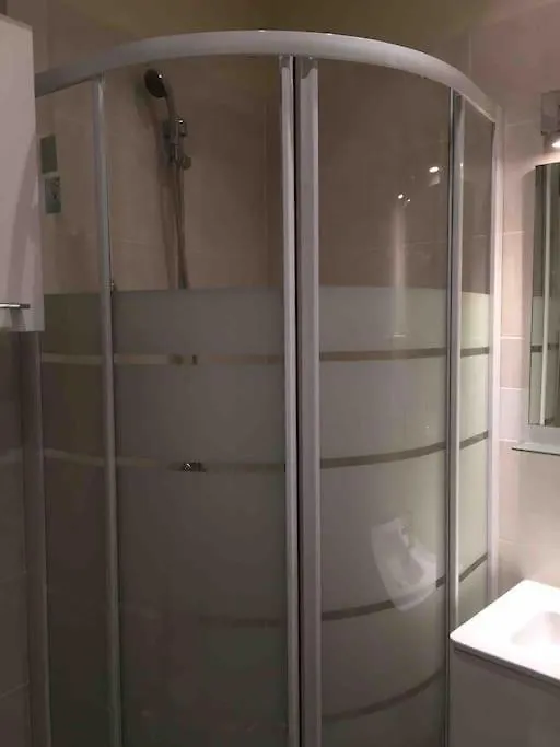 T1 Calme Cosy Proche Montmartre Apartment